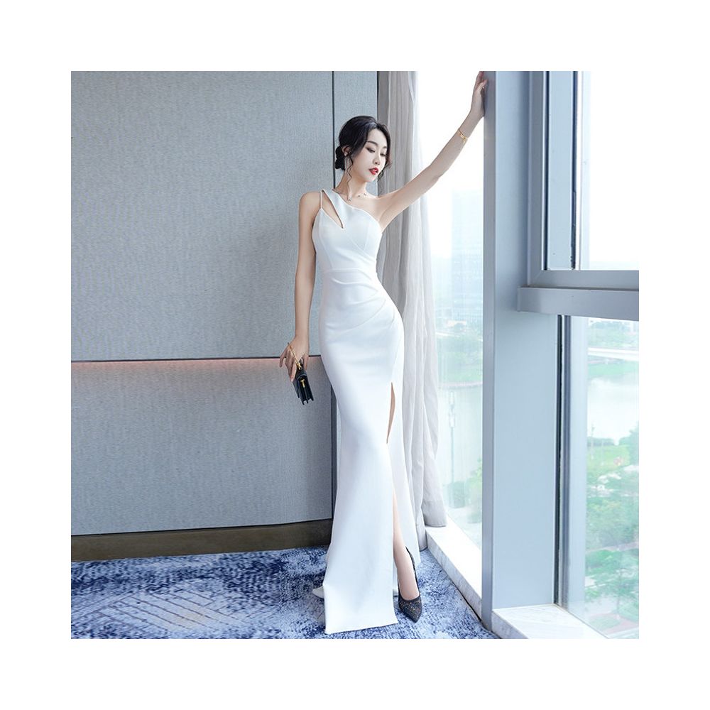 Evening gown for women 2025 new high end banquet host fish tail long skirt temperament slimming sloping shoulders sexy slimming image 3