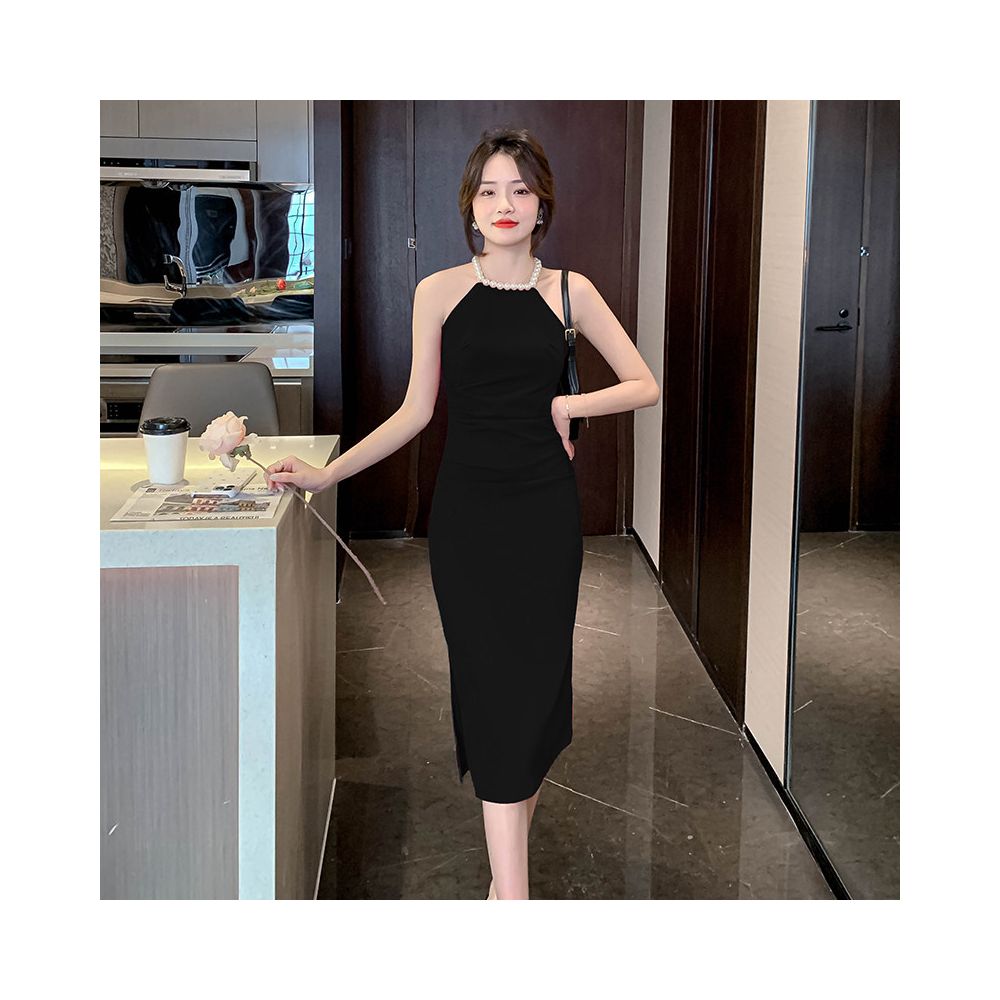 A unique and stunning dress with a high quality feel and sophisticated design A niche pearl halter neck slip dress for women in summer image 2