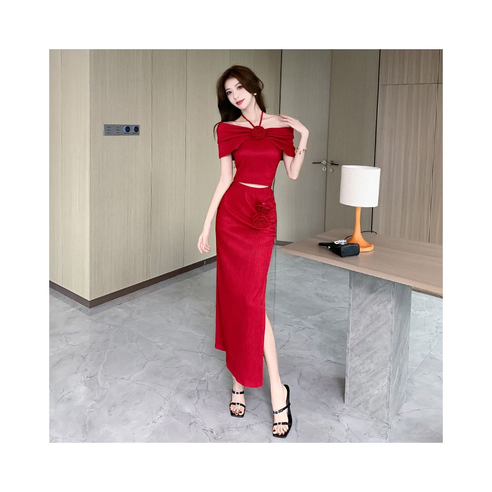 High end elegant two piece set for summer floral halter neck off shoulder fitted top and slit skirt