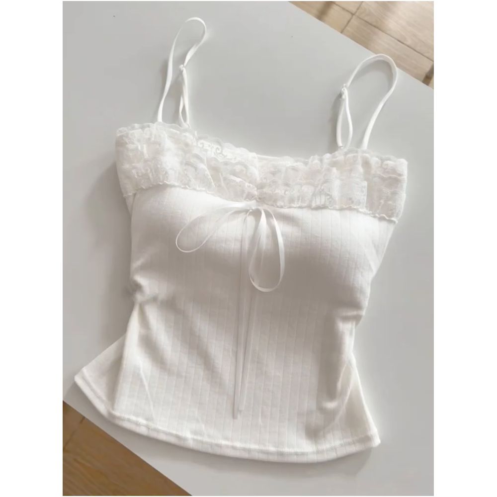 Pure and alluring lace trimmed camisole with padded bra for women perfect for autumn gentle and elegant versatile and slimming innerwear