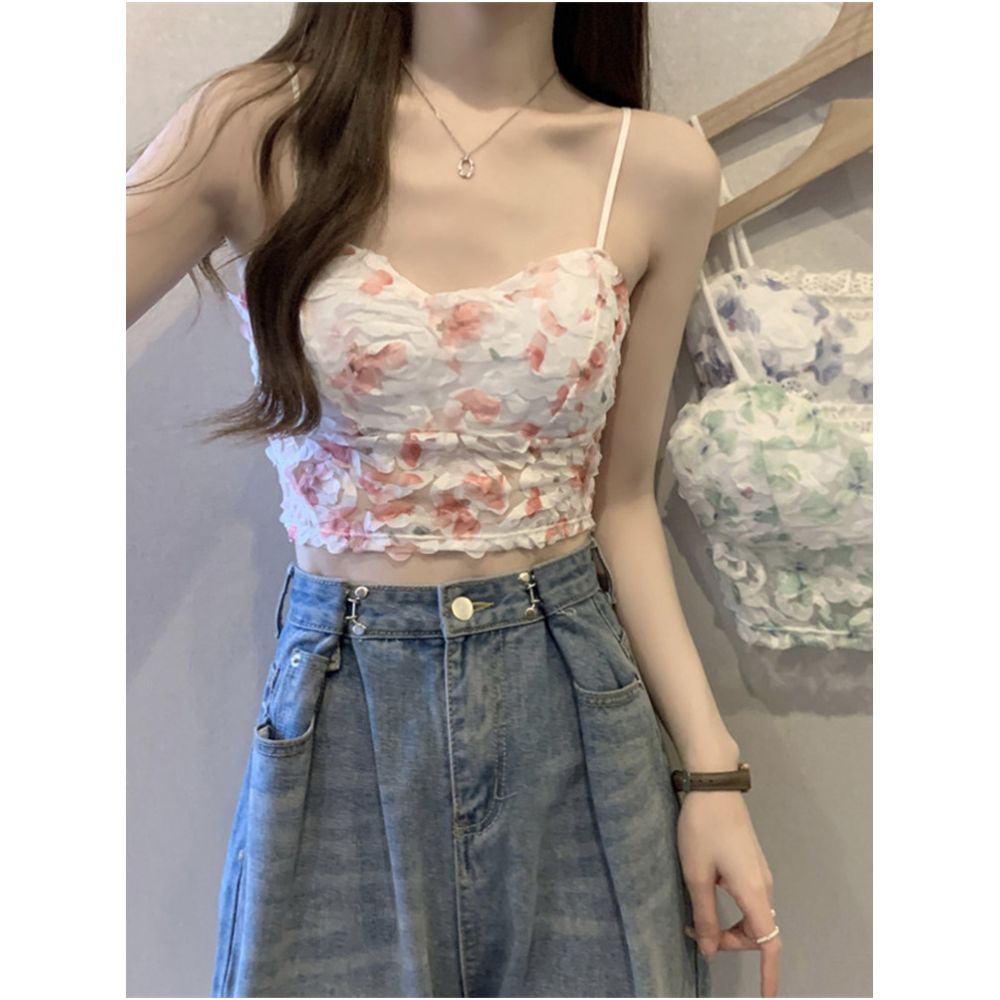 Wearing a floral camisole with breast pads for women in summer a sexy back bra for both indoor and outdoor wear a one piece bra and a strapless top image 0