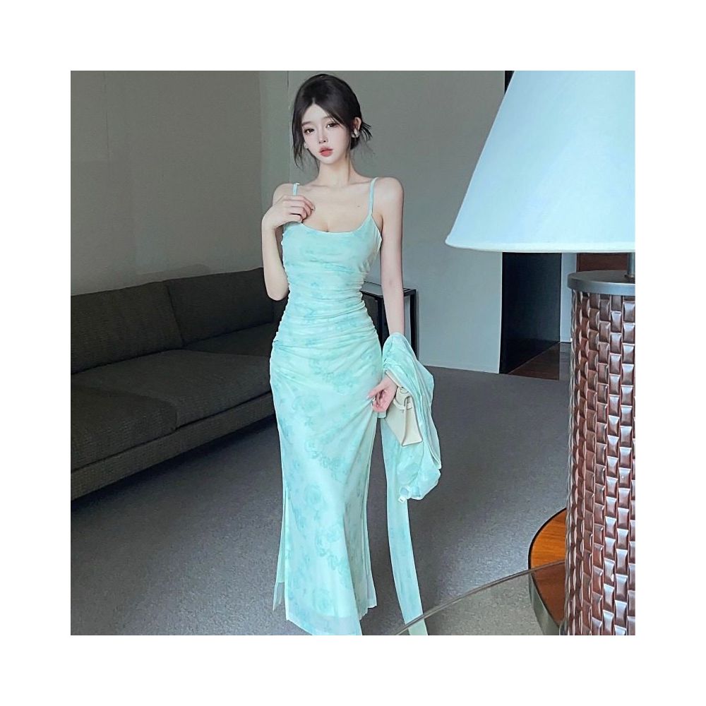 2025 Autumn New Heart Style Fashionable French Retro Dress Sunscreen Long Sleeve Cardigan Two Piece Set for Women image 2