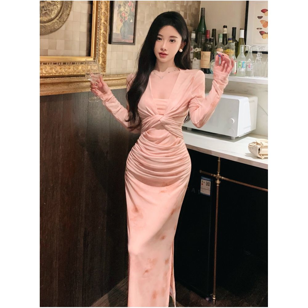 2025 Autumn New Heart Style Fashionable French Retro Dress Sunscreen Long Sleeve Cardigan Two Piece Set for Women