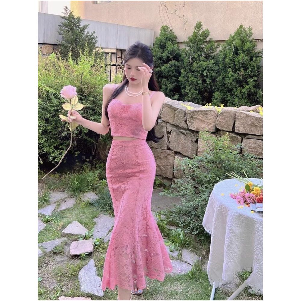 2025 Summer Pure Desire Spicy Girl Little Fragrant Wind Fish Tail Half Skirt Female Sexy Vest Show Thin Fashion socialite Two Piece Set image 0