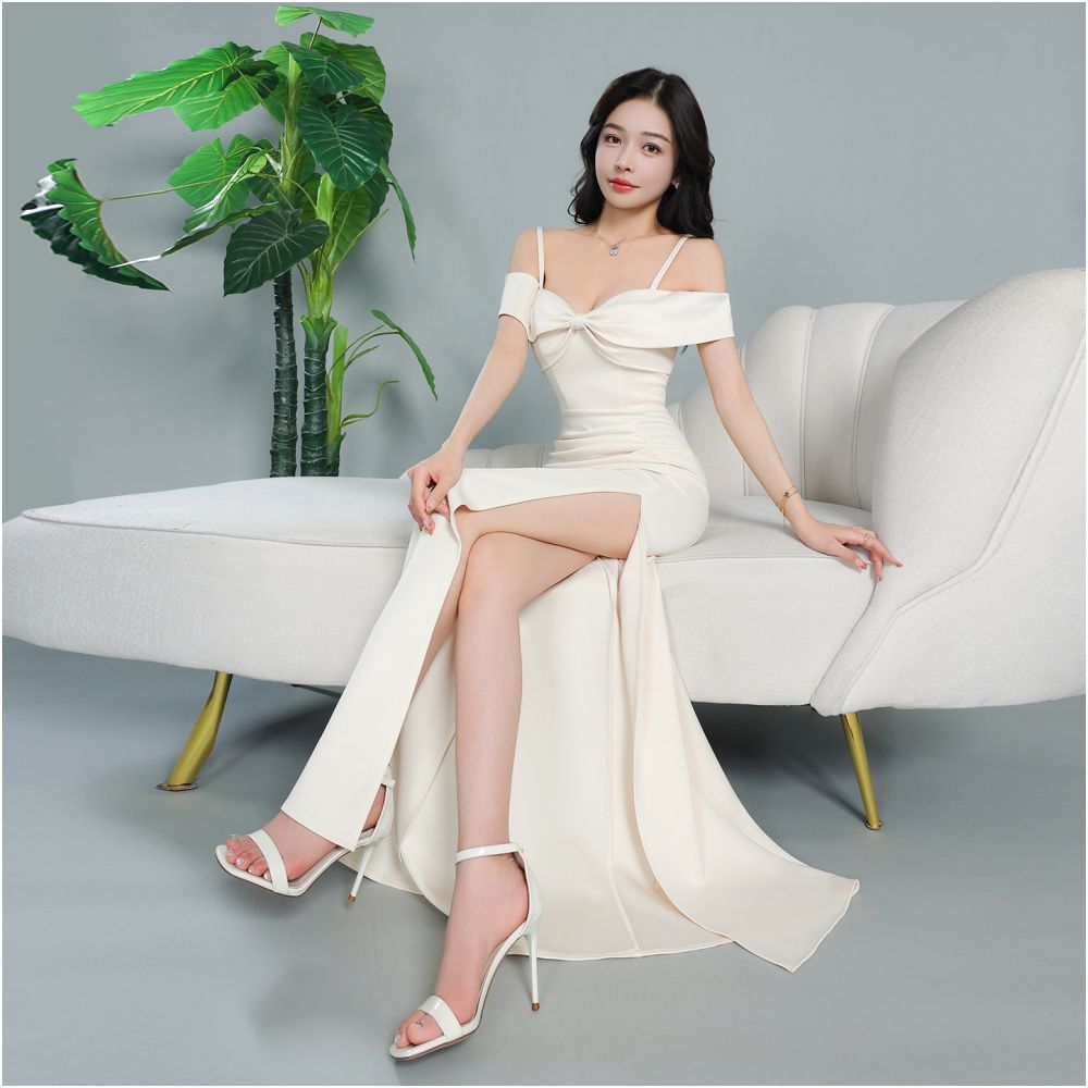 Sexy off shoulder halter evening dress slit bodycon maxi dress elegant and slimming luxurious bow dress
