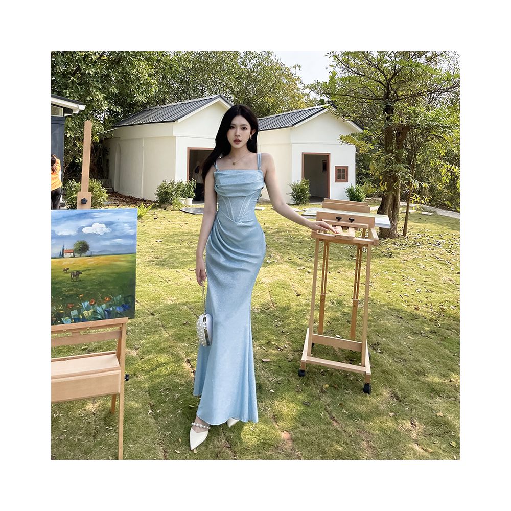 Instunning European and American style blue dress elegant long dress for women perfect for annual meetings banquets and birthday parties image 1