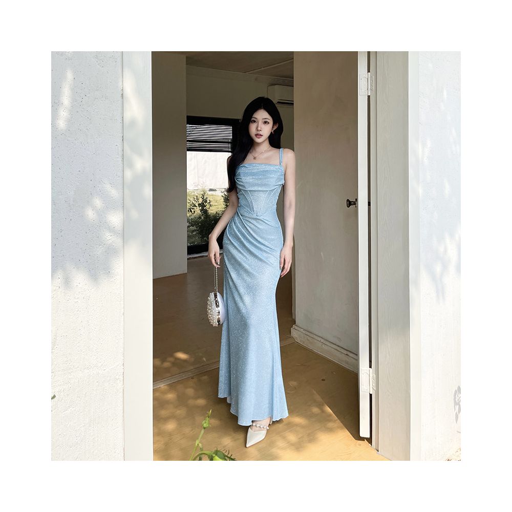 Instunning European and American style blue dress elegant long dress for women perfect for annual meetings banquets and birthday parties image 3