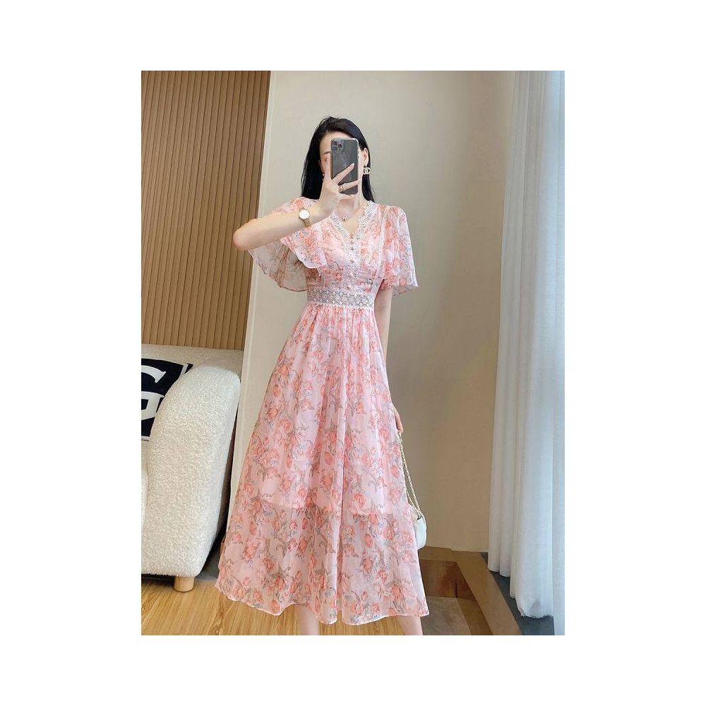 2025 New Summer Floral Print Dress for Women Sophisticated Youthful Elegant and Chic Perfect for Beach Vacations image 1