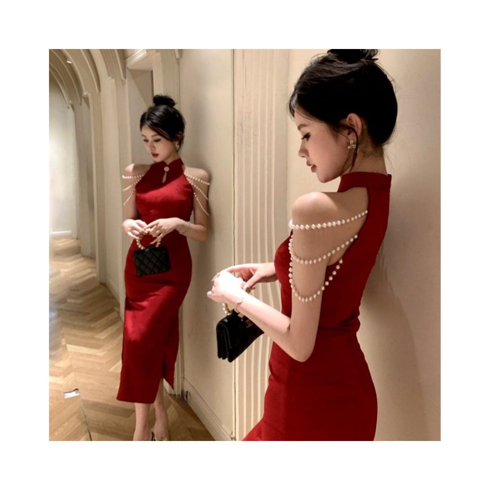 New Chinese style halter neck cheongsam slimming new style improved women s summer dress with a high end feel waist cinching and slit to flatter the figure image 0
