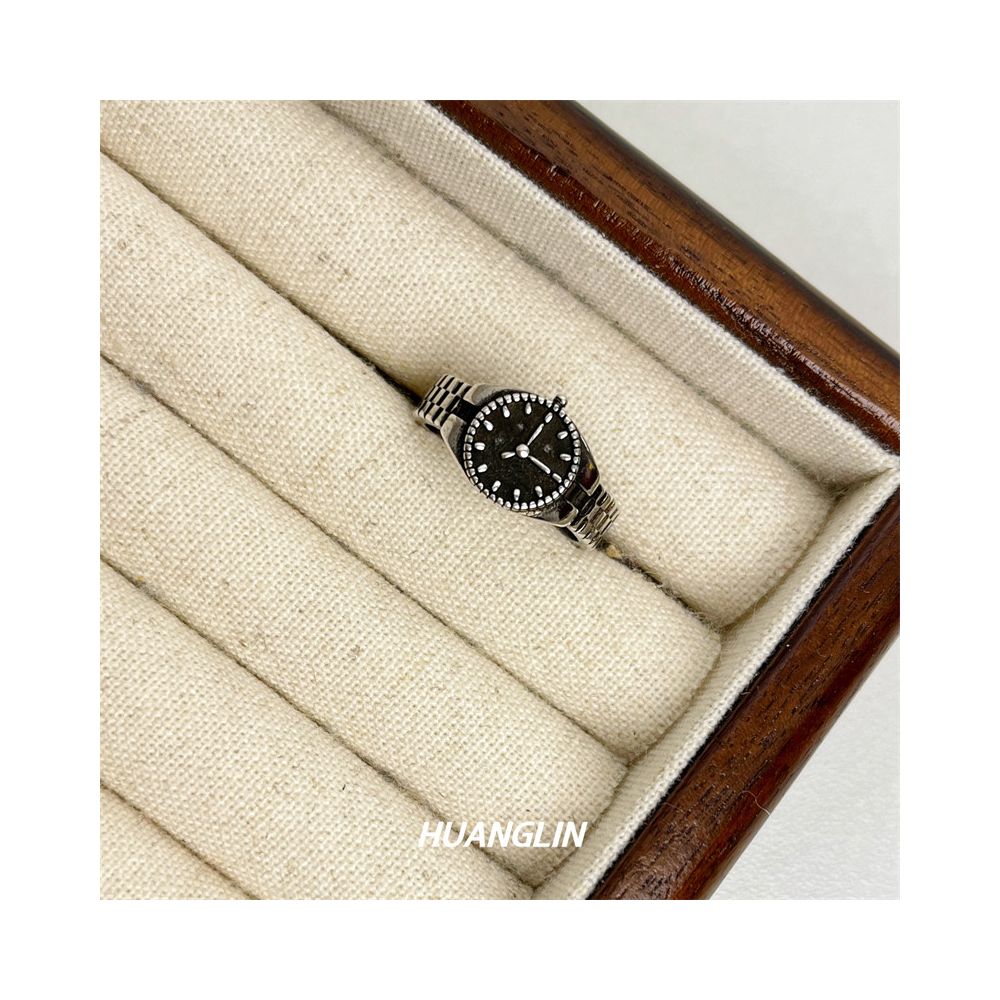 Trendy vintage watch rings for men and women popular online affordable luxury original niche designs unique and high end couple rings