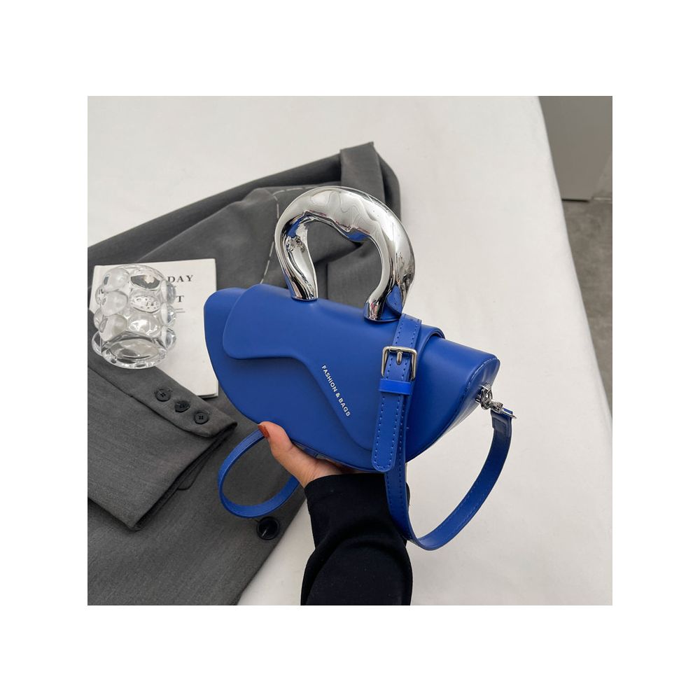 High quality French style niche design women s handbag new 2025 style trendy and versatile crossbody bag unique handbag