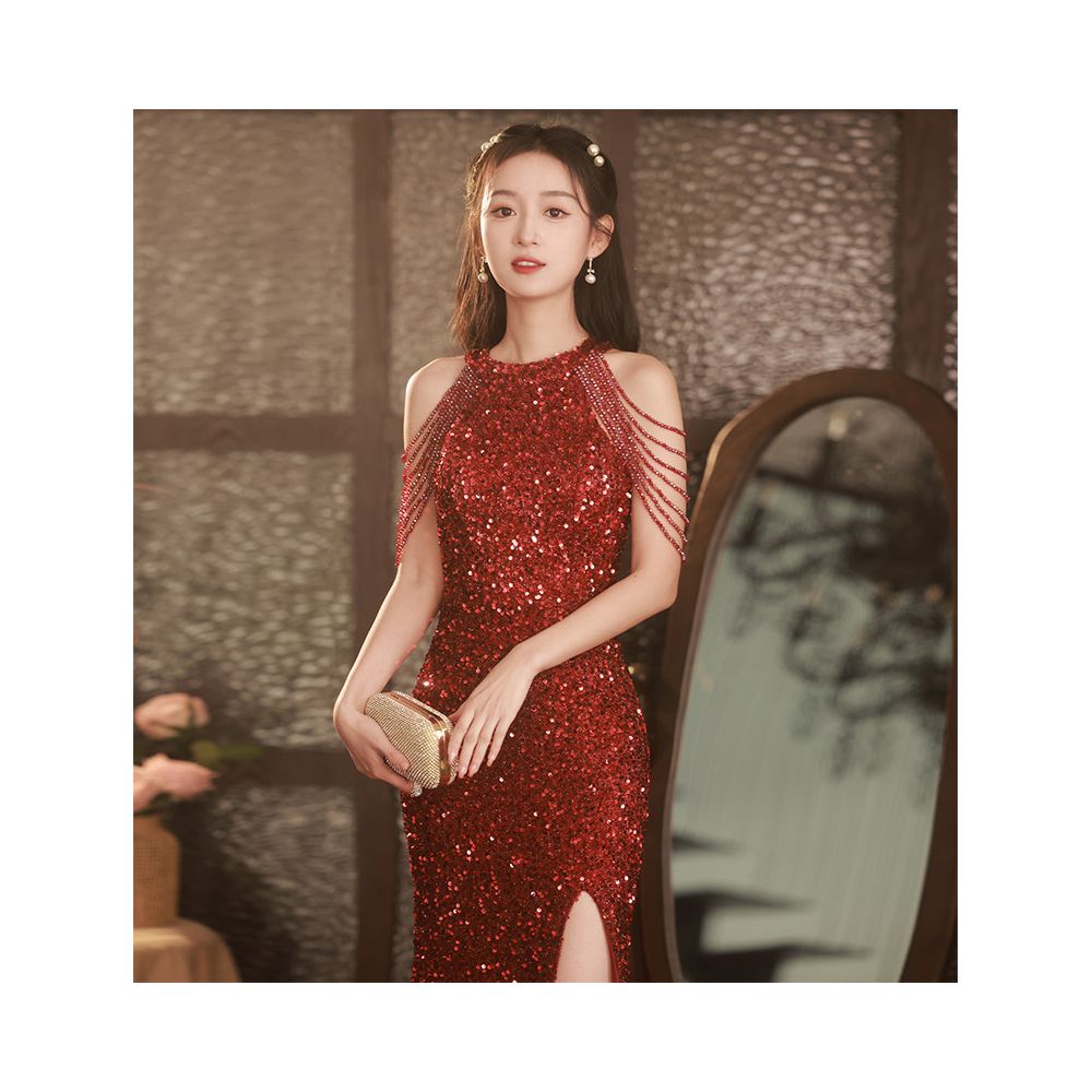 Elegant and stunning evening gown for women 2026 new style understated luxury niche high end sparkly perfect for annual meetings hosting and engagements