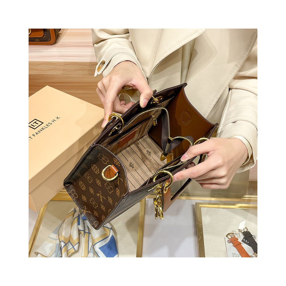 Hong Kong brand genuine leather women s bag 2025 new winter casual versatile one shoulder Daifei bag versatile diagonal cross bag handbag image 4