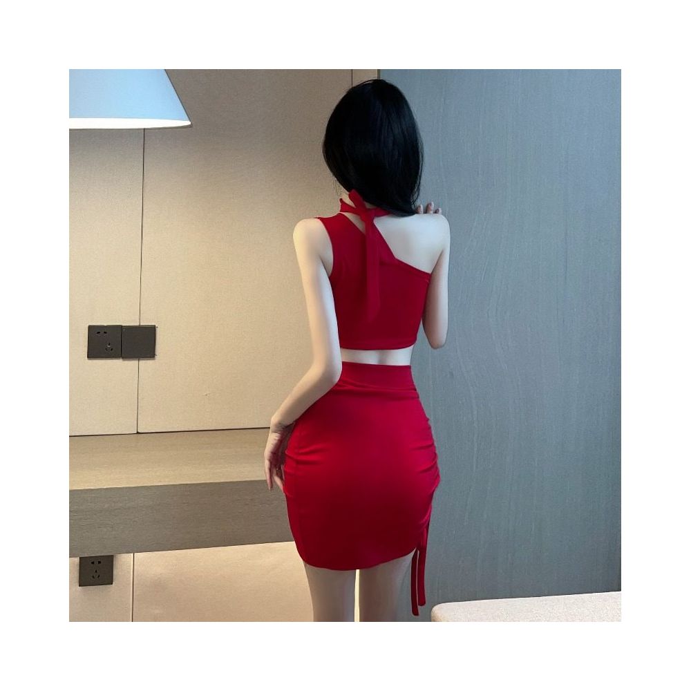 Internet celebrity sexy hot girl western style street style explosion sloping collar off shoulder short sleeveless top drawstring waist wrapped skirt two piece set image 5