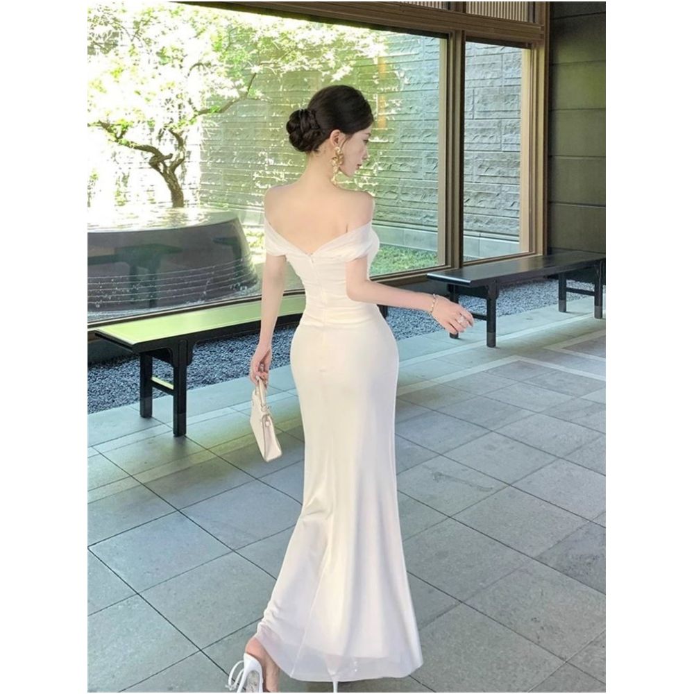 French style unique and beautiful white one shoulder dress women s summer high end sexy birthday dress waist cinching long dress image 3