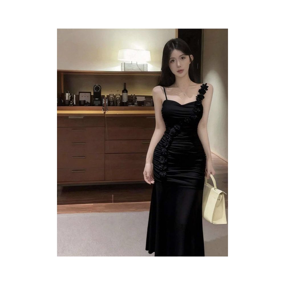 Sexy flower patchwork tight fitting hip hugging solid color dress short for spring and summer new style French mesh suspender long dress image 1