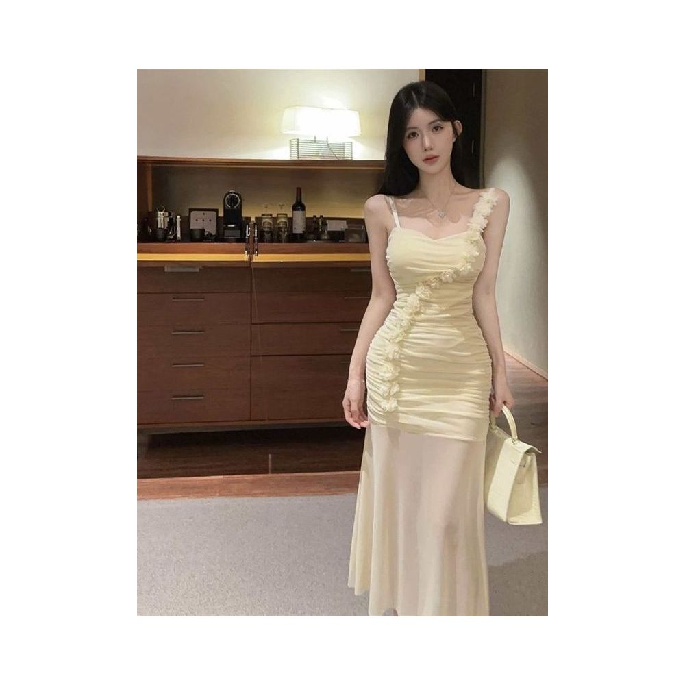 Sexy flower patchwork tight fitting hip hugging solid color dress short for spring and summer new style French mesh suspender long dress image 2
