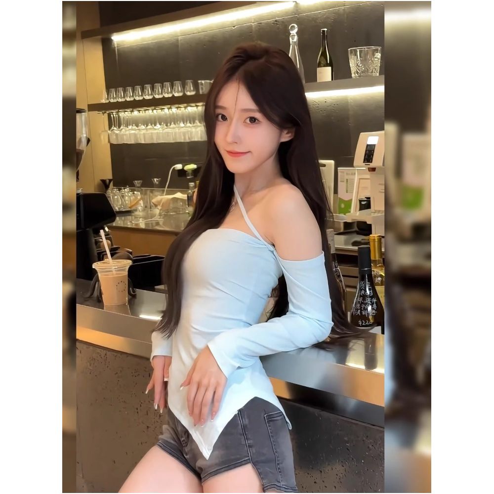 Pure desire spicy girl hanging neck off the shoulder with interior design niche top sexy one shoulder long sleeved suspender T shirt for women