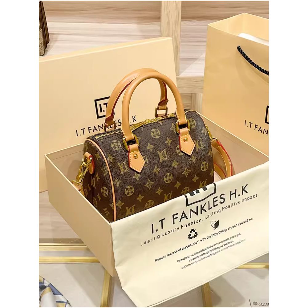 Valentine s Day gift genuine leather women s bag Boston pillow bag crossbody bag vintage cowhide shoulder bag women s 2025 new model