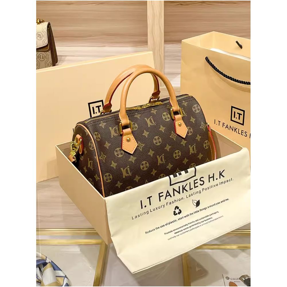 Valentine s Day gift genuine leather women s bag Boston pillow bag crossbody bag vintage cowhide shoulder bag women s 2025 new model