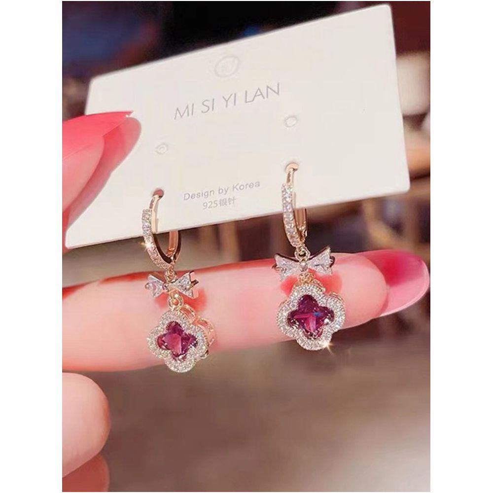 Korean style fashion temperament exaggerated personality four leaf clover zircon earrings for women 2026 new light luxury high end earrings image 0
