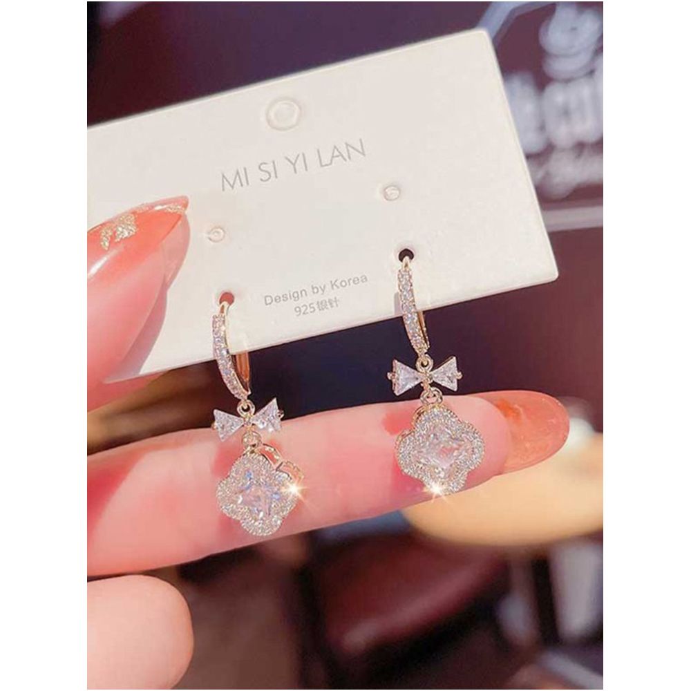 Korean style fashion temperament exaggerated personality four leaf clover zircon earrings for women 2026 new light luxury high end earrings image 1