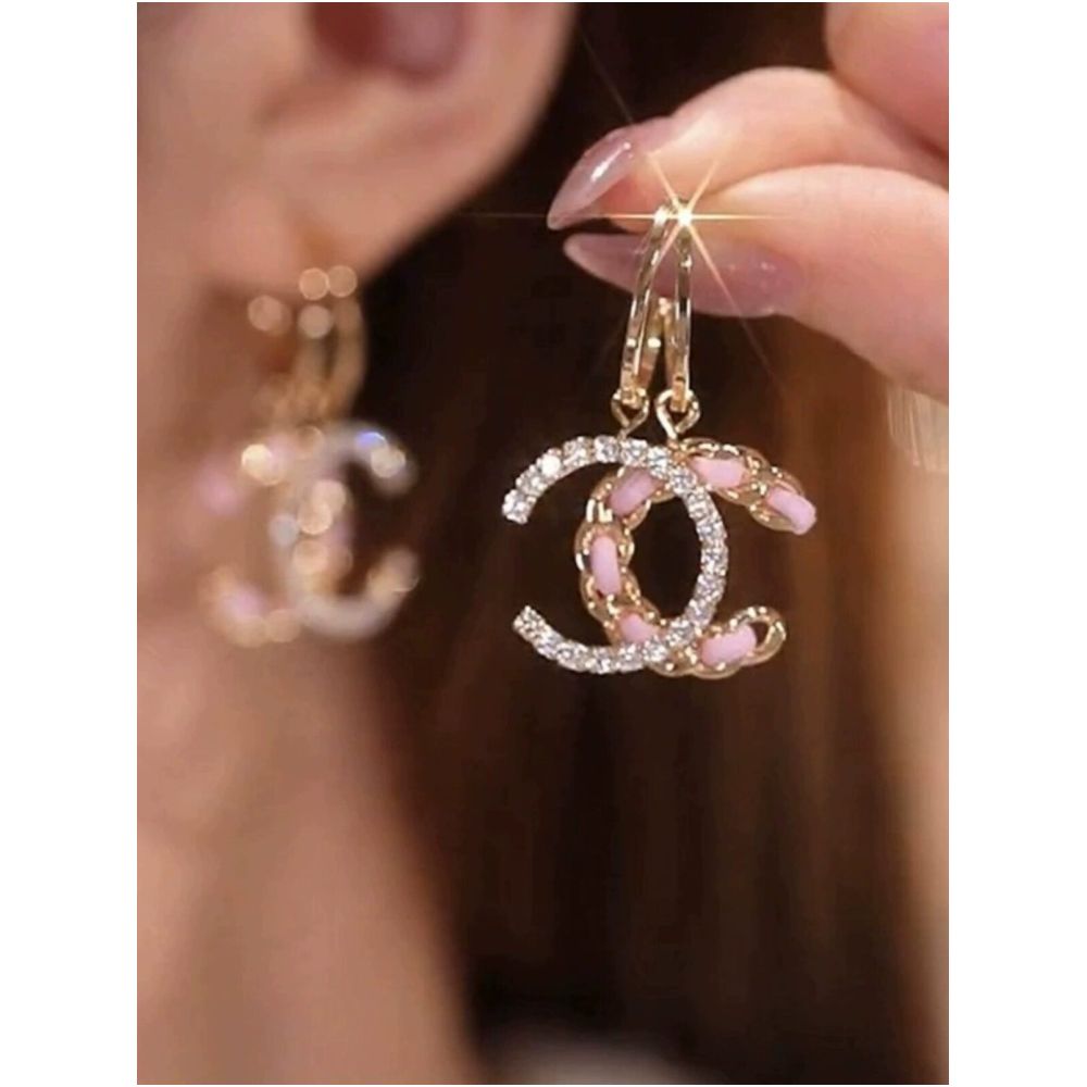 Outlet brand withdraws cabinet clears warehouse picks up leaks gold inlaid diamond chain C shaped earrings 18K gold outlets women s accessories image 2