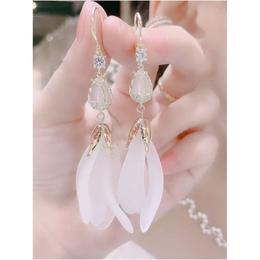 Purple tulip earrings Korean temperament long version super fairy petal tassel earrings internet famous high end earrings ear hooks earrings