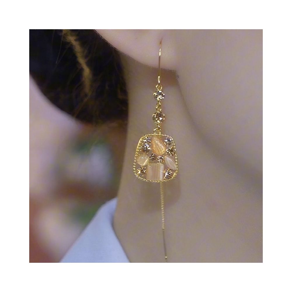 High end internet celebrity popular geometric diamond long tassel earrings with fashionable and luxurious temperament 2025 new trend image 3