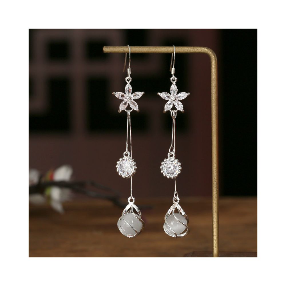 925 sterling silver earrings women s new popular earrings slim and round face Korean version high end temperament long style super sparkling earrings