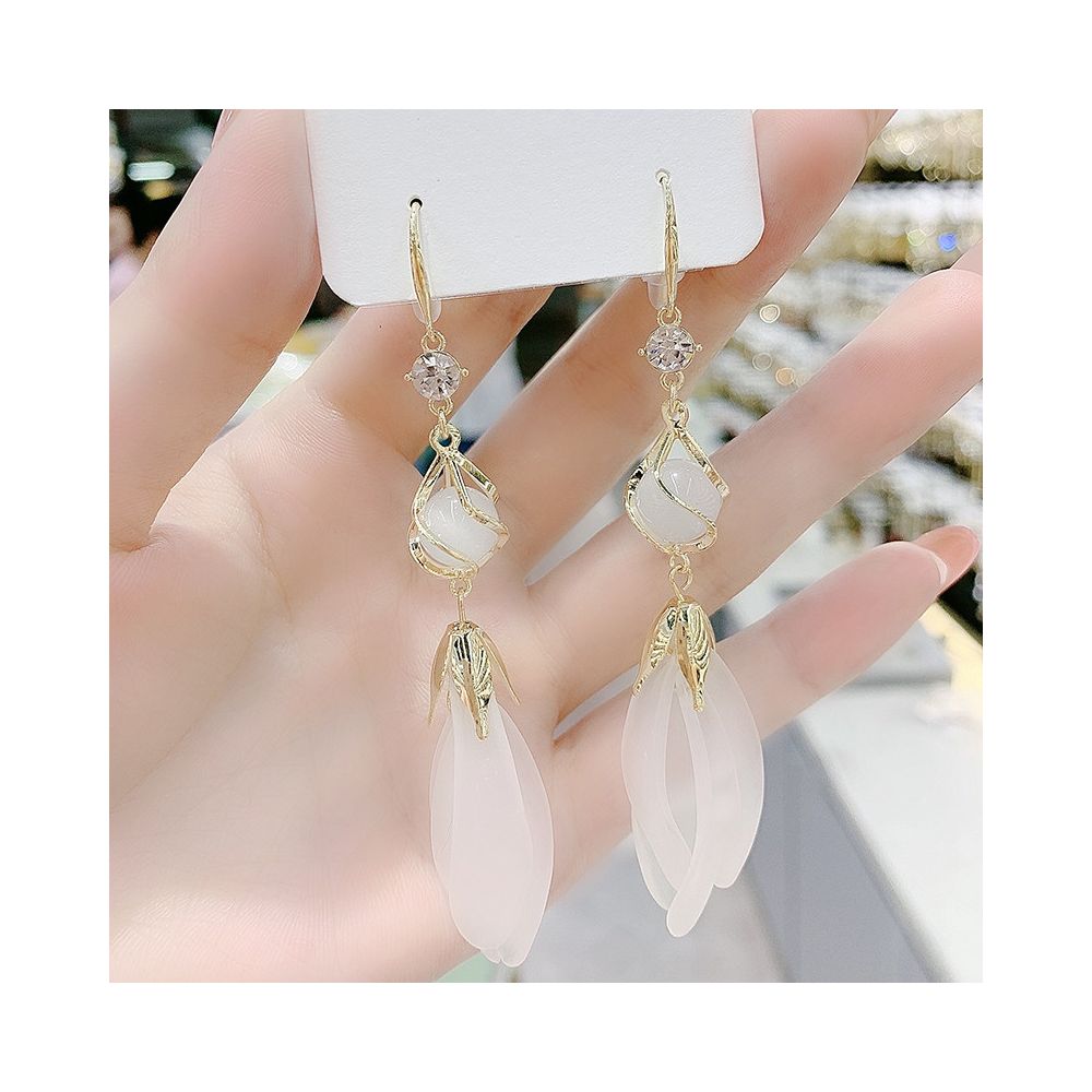 Cat s Eye Stone White Petal Earrings Super Fairy Korean Style Long Edition Tassel Earrings Design Sense Internet Red Face slimming Earrings image 3