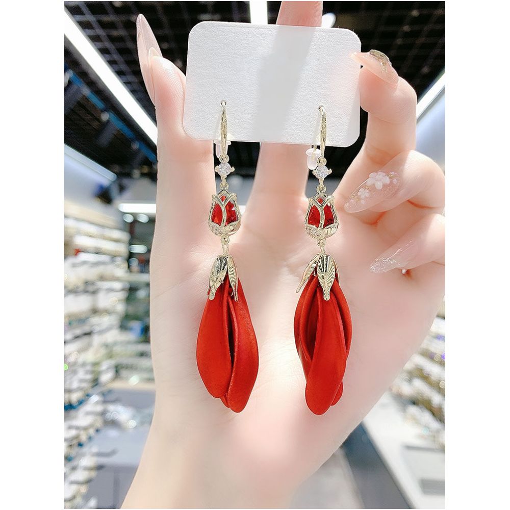 Red Tulip Petal Earrings 2025 New Trendy Long Style Tassel Eardrops Internet Red Design Earrings for Women image 0