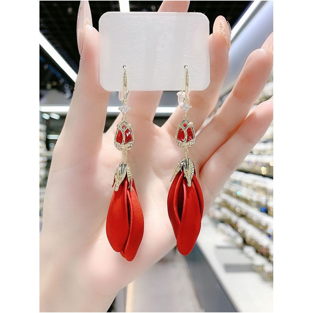 Red Tulip Petal Earrings 2025 New Trendy Long Style Tassel Eardrops Internet Red Design Earrings for Women image 1