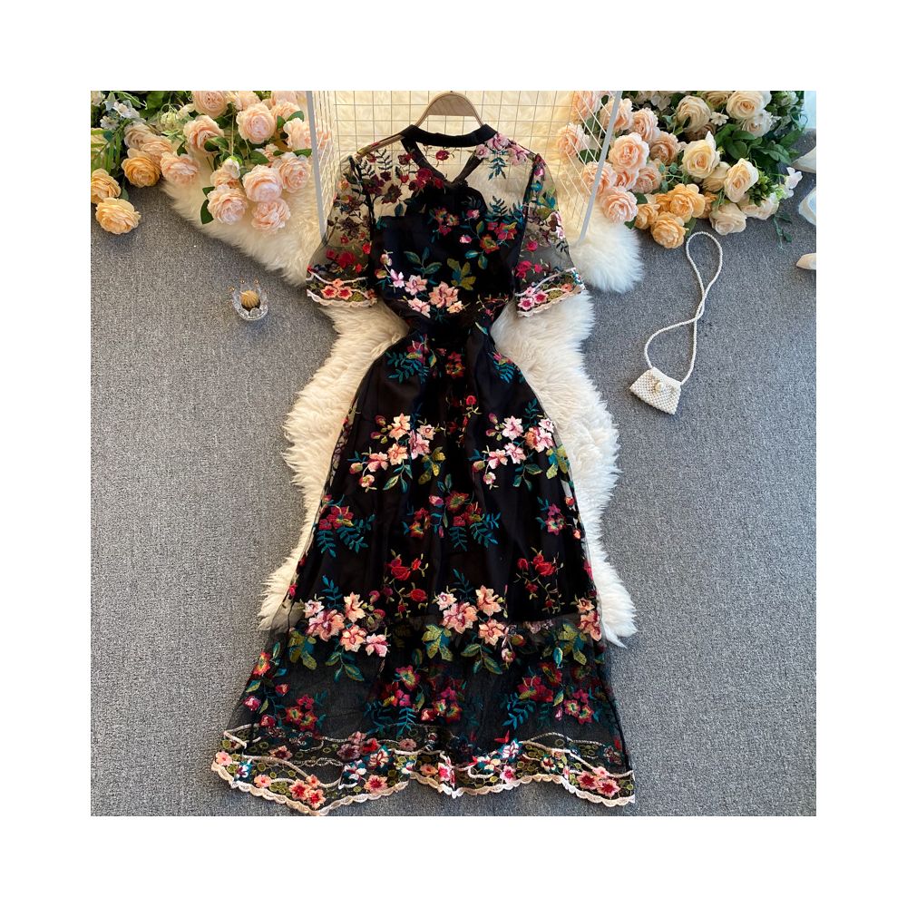 French niche Hepburn style dress 2022 new style color blocked bow collar short sleeved slimming embroidered floral dress image 1