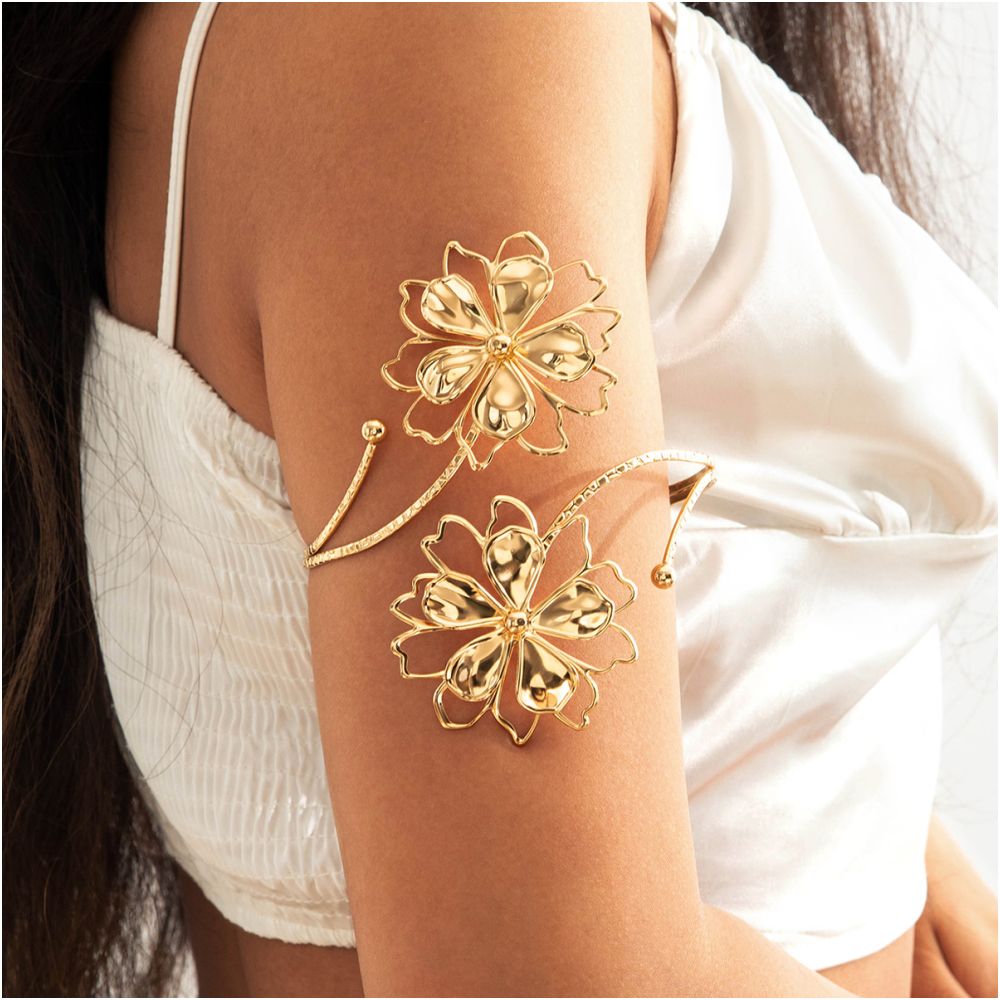 European and American style cross border jewelry minimalist starfish arm bracelet with a butterfly shaped open design women s bracelet