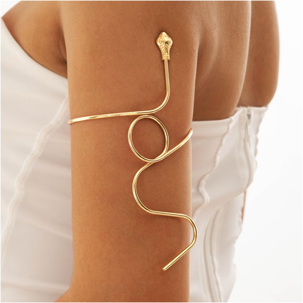 European and American style cross border jewelry minimalist starfish arm bracelet with a butterfly shaped open design women s bracelet