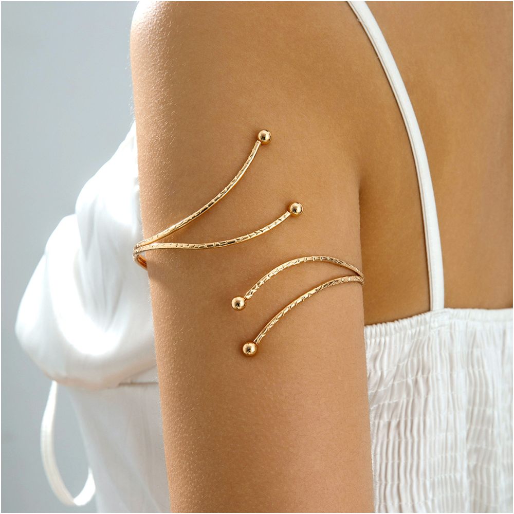 European and American style cross border jewelry minimalist starfish arm bracelet with a butterfly shaped open design women s bracelet