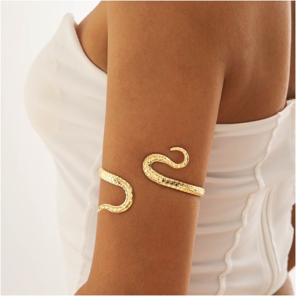 European and American style cross border jewelry minimalist starfish arm bracelet with a butterfly shaped open design women s bracelet