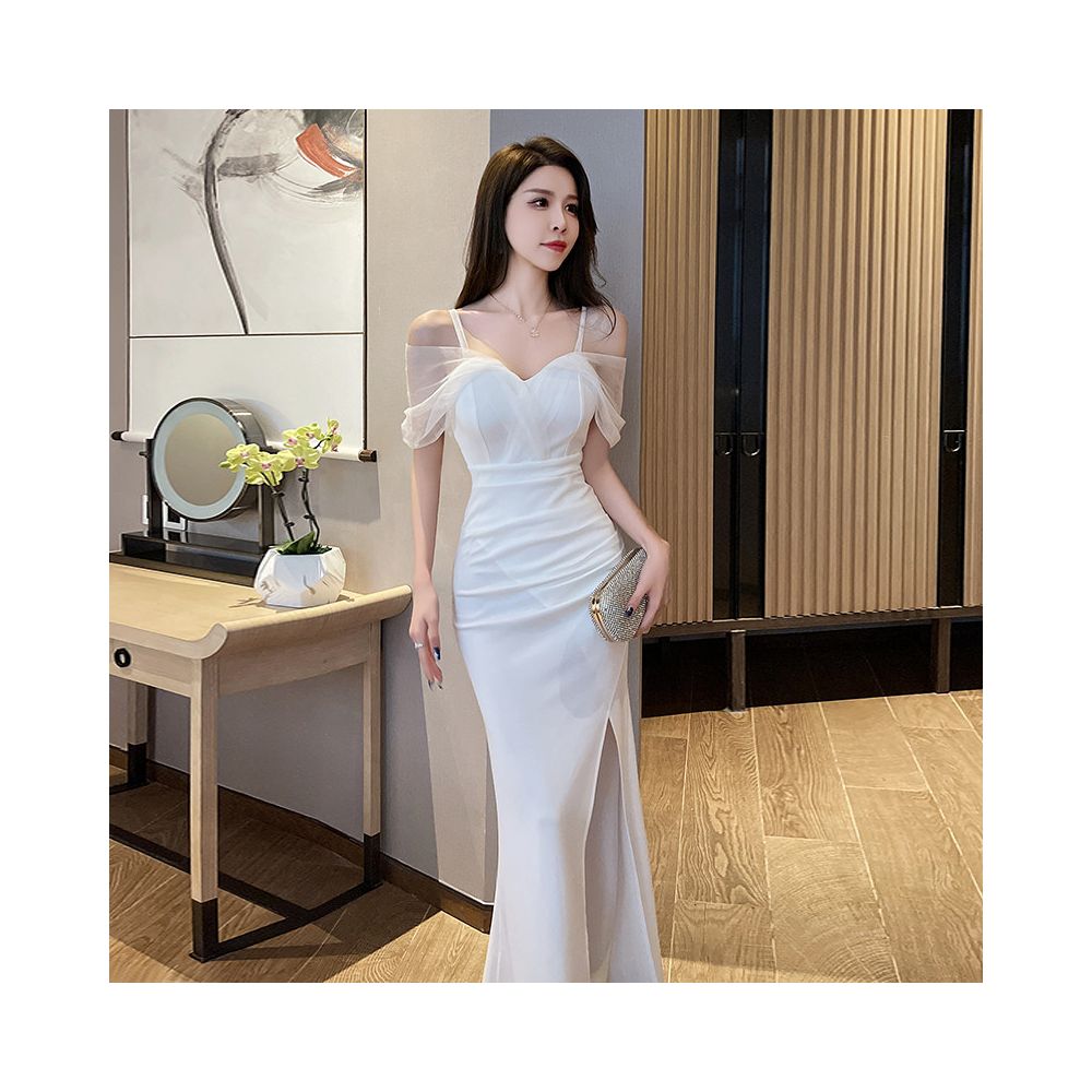 Sexy one shoulder camisole evening gown summer new style karaoke foot bath technician s work clothes slim fit slit hip hugging long skirt