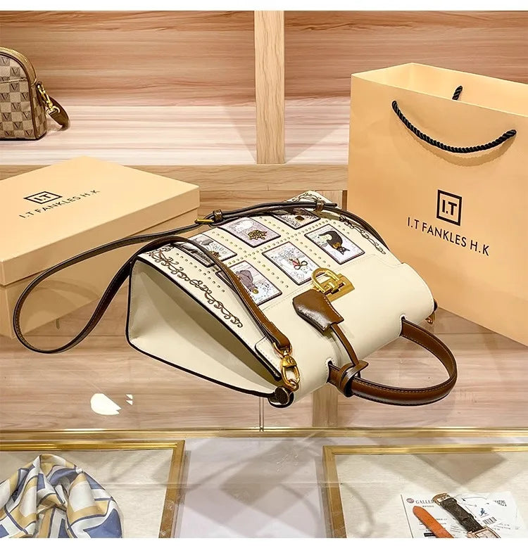 2025 Luxury and New Fashion Tote Bag with Delicate Cat Painting and Pattern Women's  Popular and Premium Quality Handheld Bag