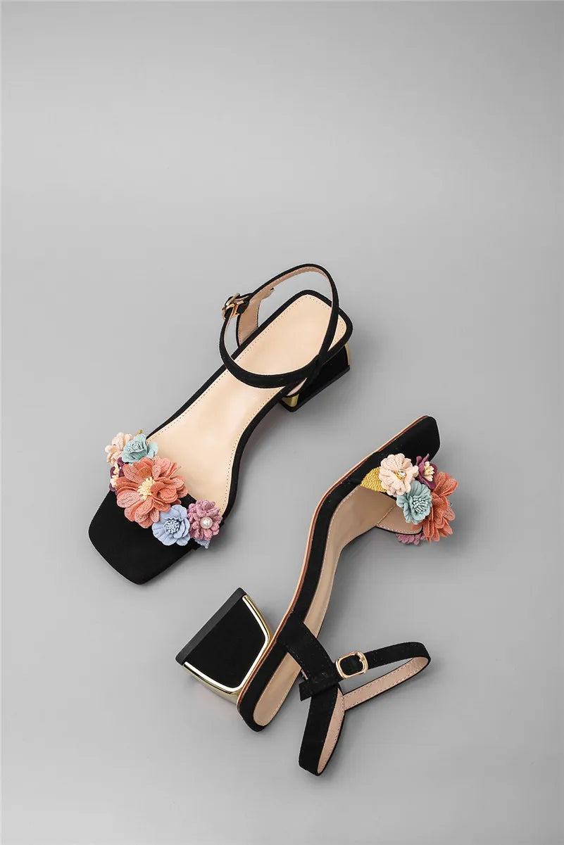 New Fashion Floral Comfortable Women's Sandal Fashion Simple Open-toe Low Heel Chunky Button Sandal