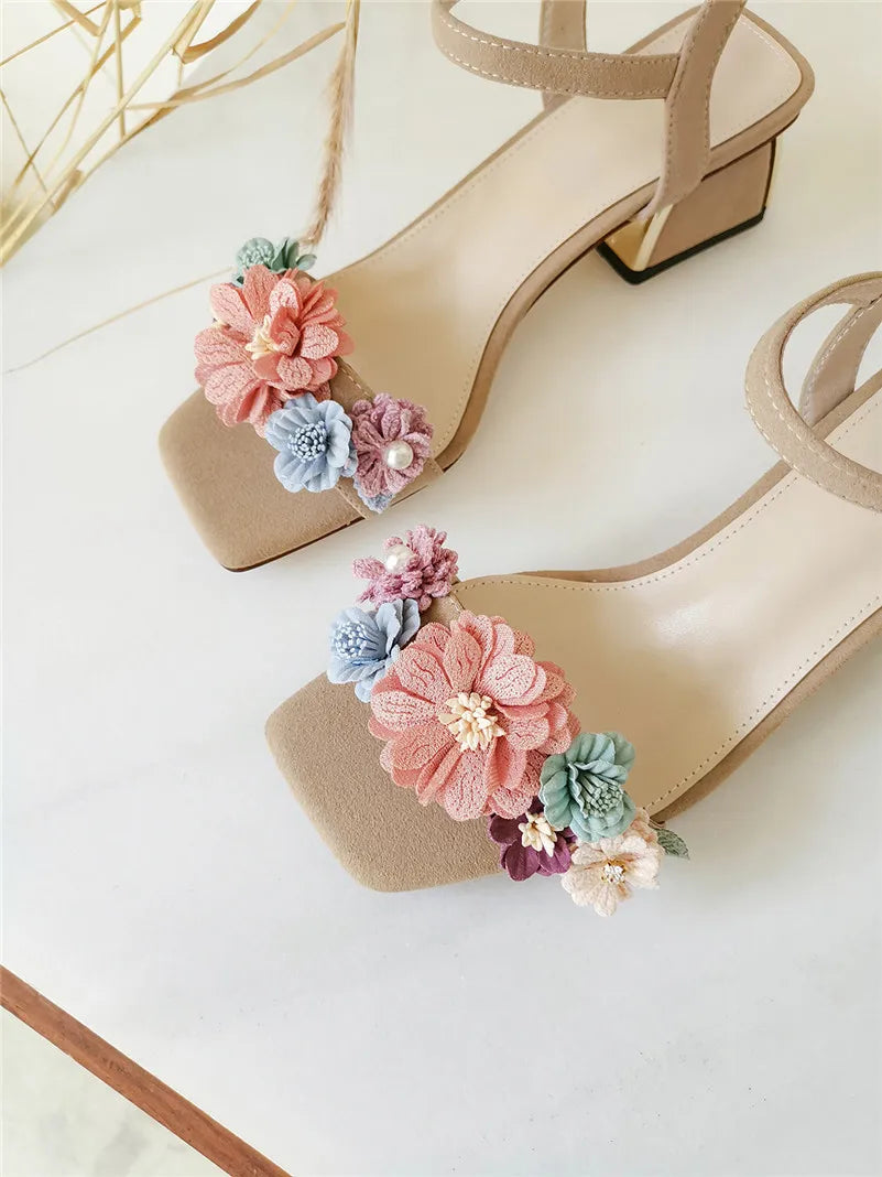 New Fashion Floral Comfortable Women's Sandal Fashion Simple Open-toe Low Heel Chunky Button Sandal