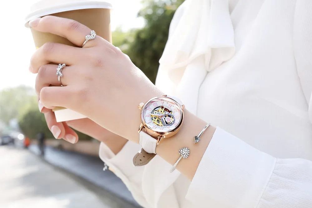 2025 New Designer Mechanical Watches Women Luxury Top Brand Ceramic Stainless Steel Diamond Music Ladies Automatic Wristwatches