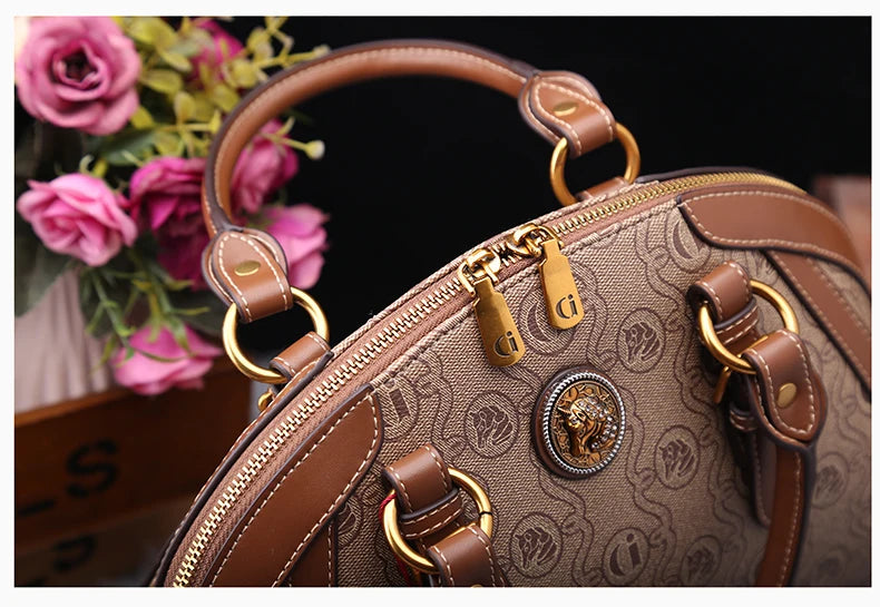 Women's handbag light luxury 2025 autumn and winter new item large capacity retro high-end designer shoulder crossbody bag