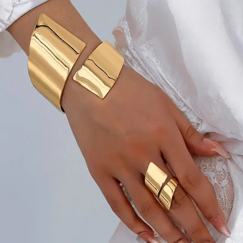 Exaggerated Creativity Irregular Geometric Wide Cuff Bracelet Ring Set for Women Simple Fashion Hand Jewelry Hot Sale Party Gift