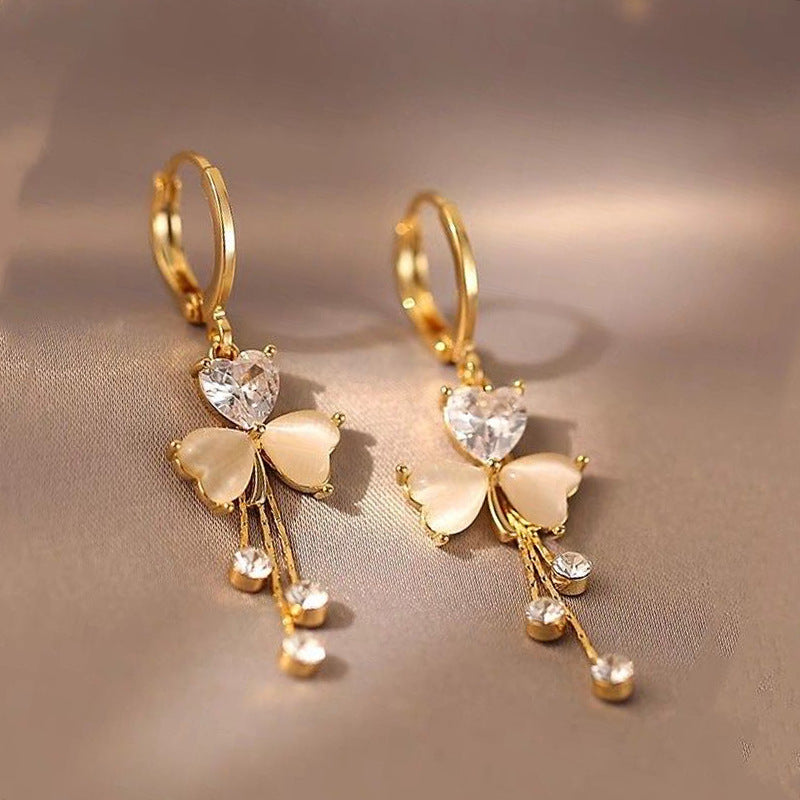 New Korean Fashion Clover Crystal Love Heart Dangle Earrings for Women Luxury Opal Tassel Pendant Earring Jewelry Party Gifts