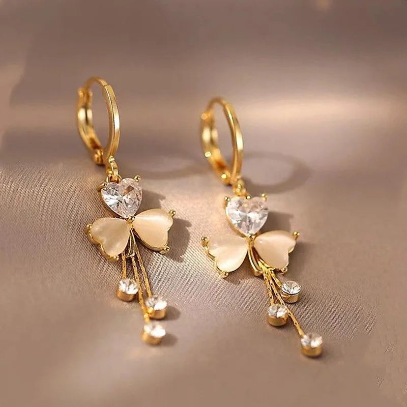 New Korean Fashion Clover Crystal Love Heart Dangle Earrings for Women Luxury Opal Tassel Pendant Earring Jewelry Party Gifts