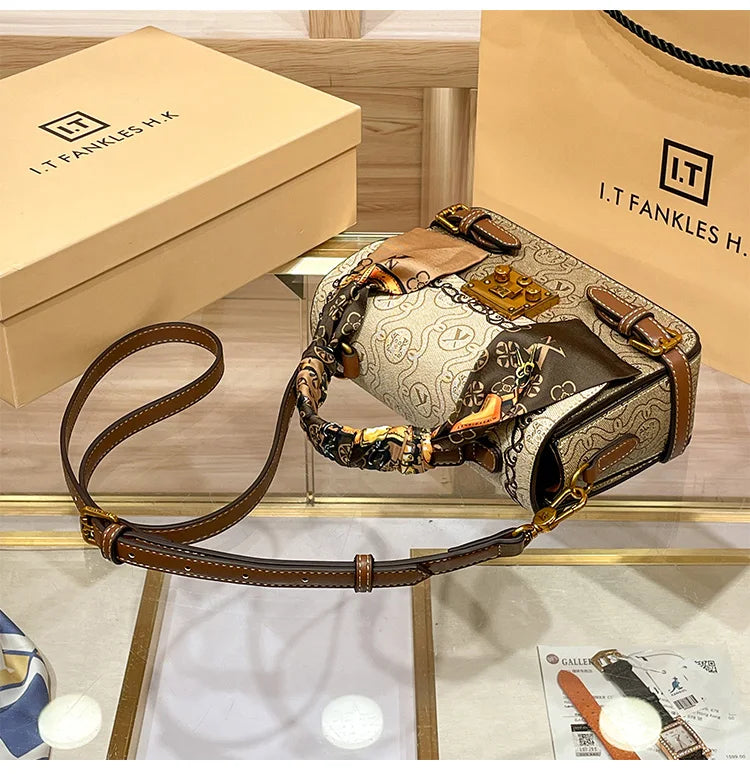 Light luxury brand women's bag 2025 Spring Xiamen new fashionable and versatile high-end handbag single shoulder crossbody bag
