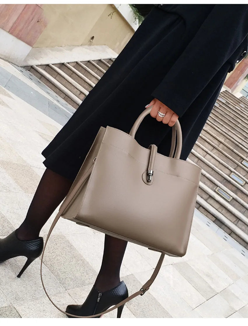 Leather women's bag, light luxury new tote bag, large capacity casual shoulder bag, crossbody bag, luxurious handbag