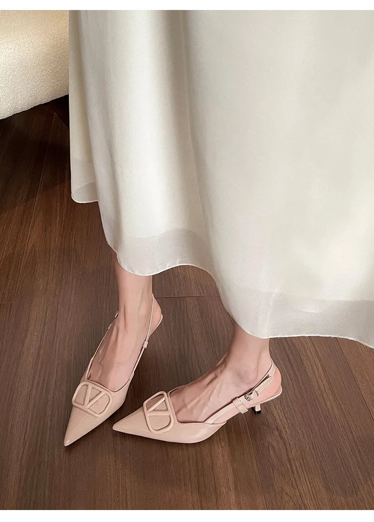2025 Summer New 41-42 Large Size French Sandals Women's V Buckle Pointed Stilettos, Rear Empty Skirt High Heels